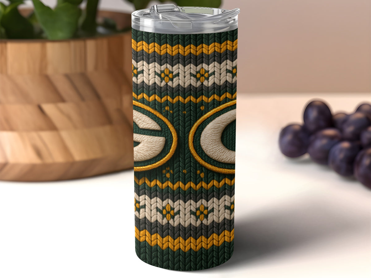 Green Bay Packers tumbler with a knitted pattern and iconic logo