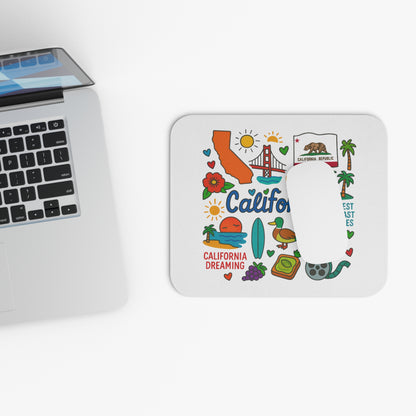 Mousepad with California icons, the Golden Gate Bridge, and "California Dreaming" text.